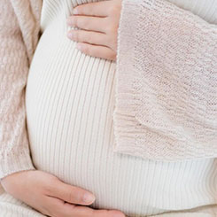 这种理🦢想主义的👩‍🦱内江代孕叙事，在那个“黄👨金时代”🎨🐕显得无比真🧫